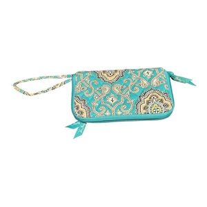 Vera Bradley wristlet wallet